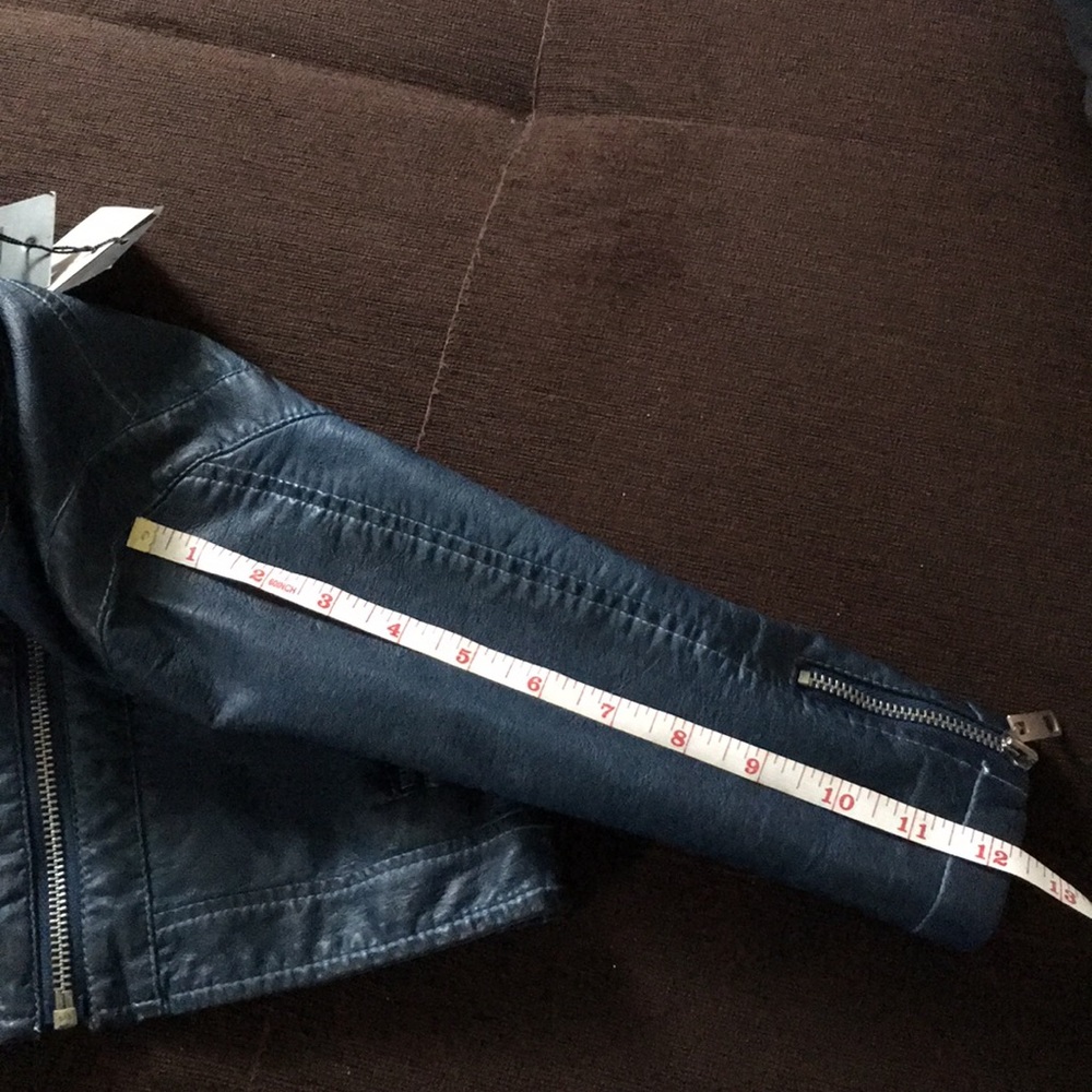 Cool Jacket👍 - Picture 4 of 5